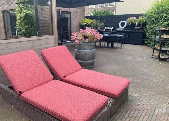 Vakantiehuis Tuinhuis Aan Het Water